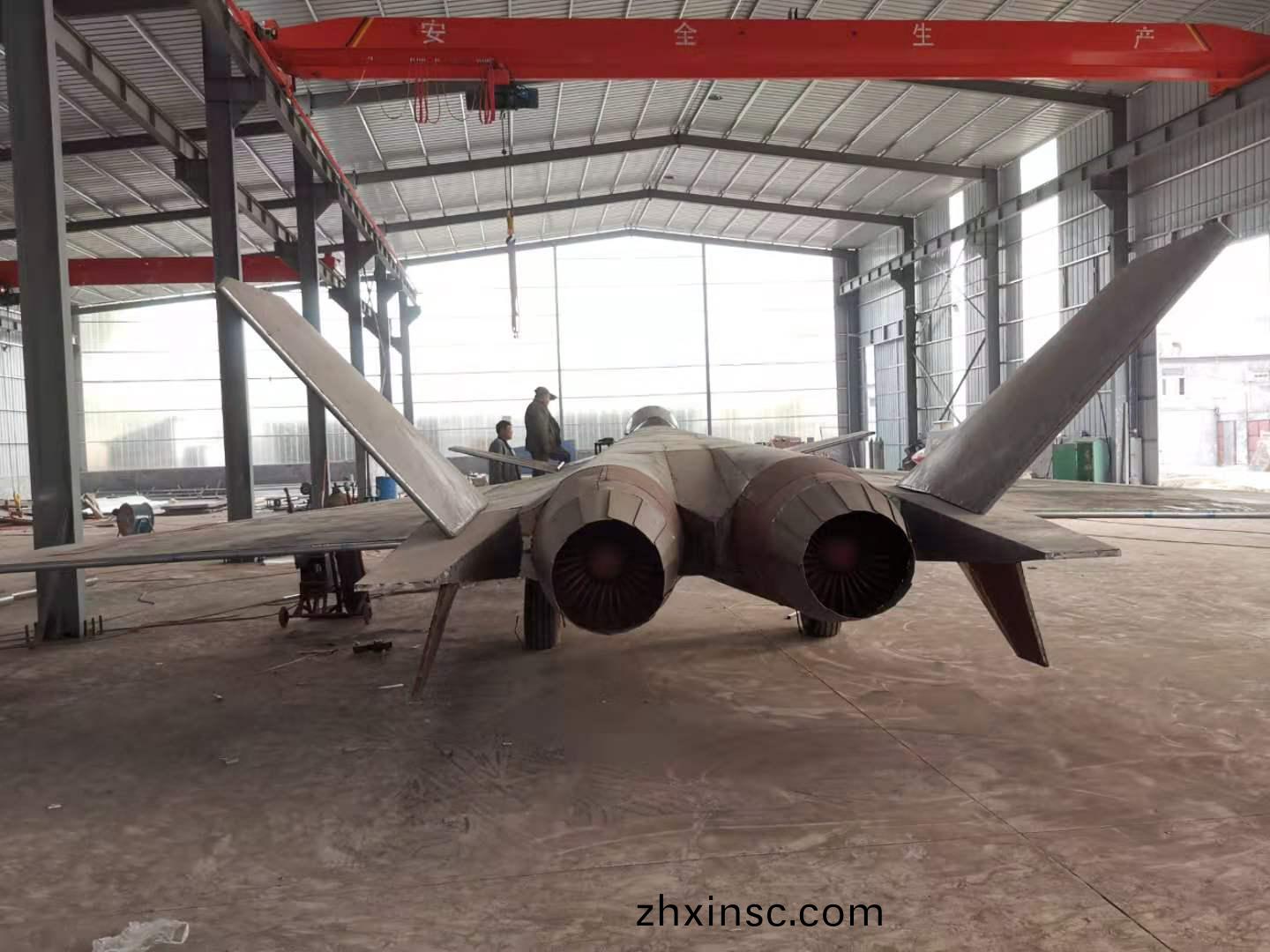 大型航空(kong)糢(mo)型(xing)製作