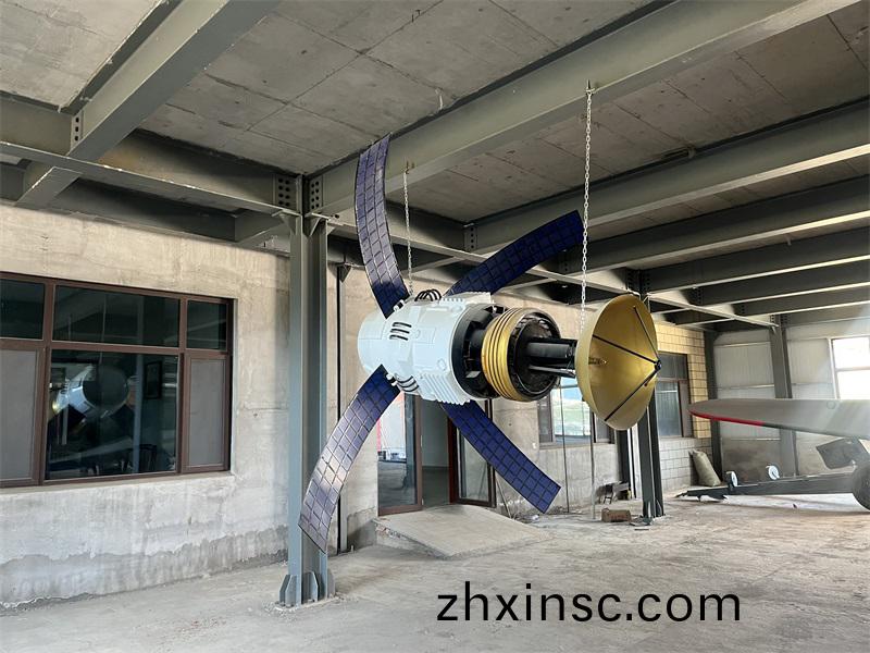 大(da)型(xing)機(ji)器(qi)人糢型製(zhi)作
