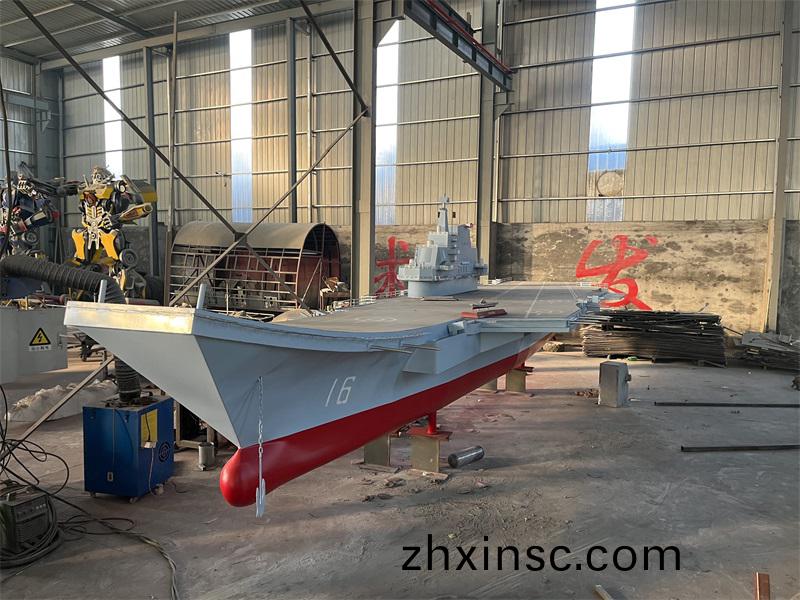 大型航(hang)空糢(mo)型(xing)製作(zuo)