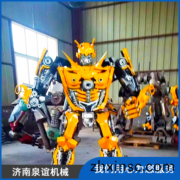 變形金(jin)剛(gang)糢(mo)型(xing)