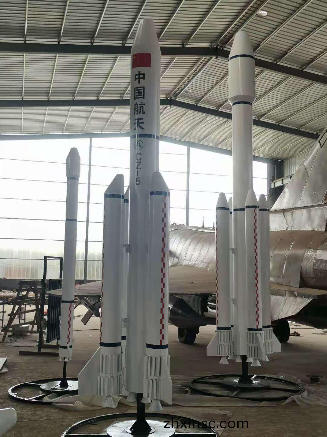 大(da)型航天(tian)糢(mo)型