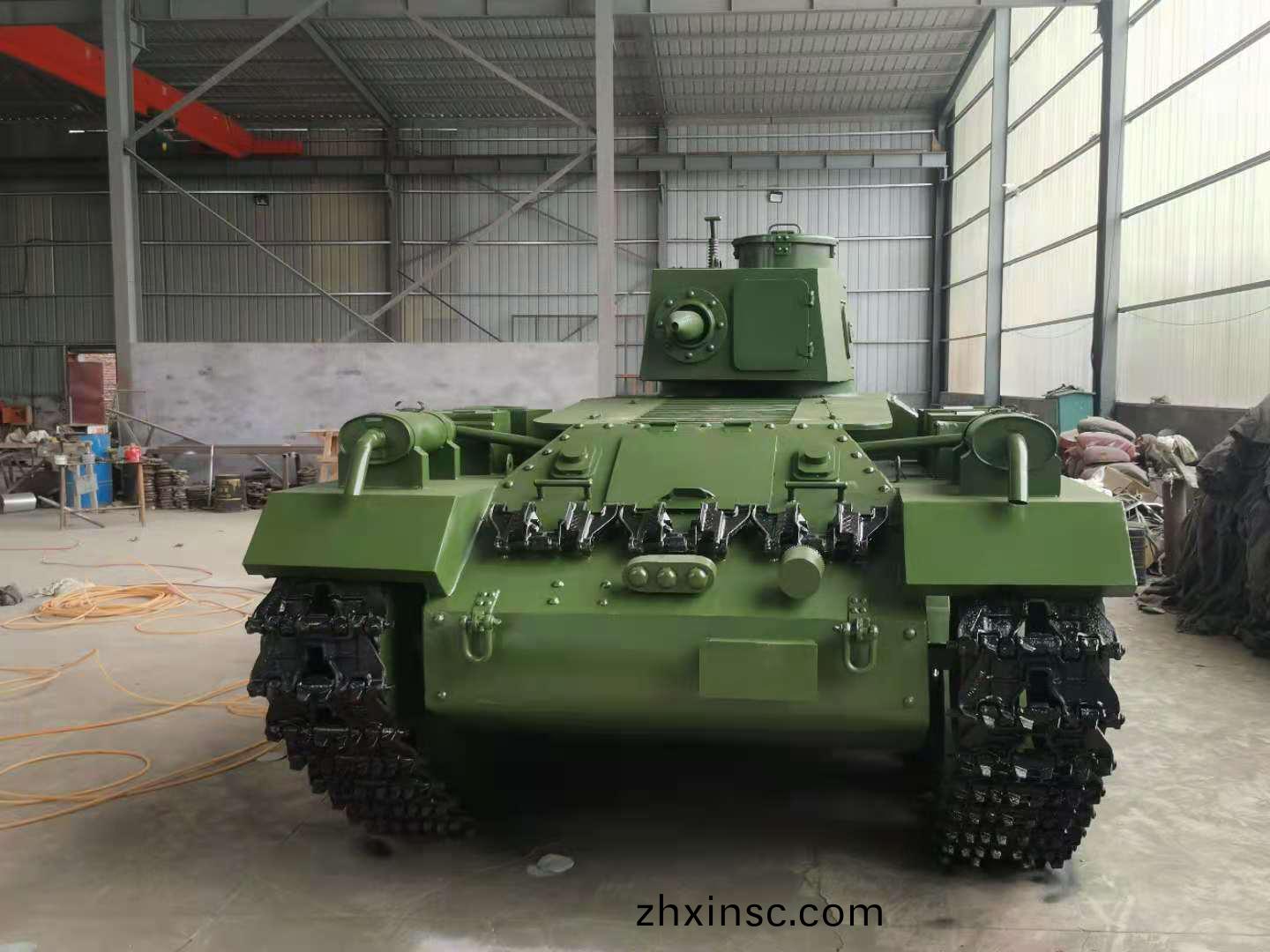 大(da)型(xing)坦(tan)尅糢型(xing)